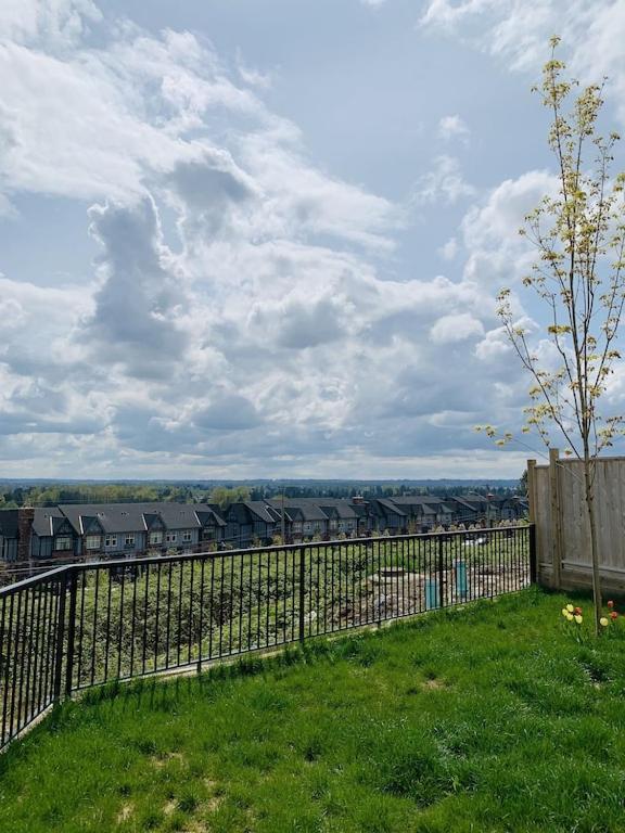Apartament Baycrestone Coquitlam Zewnętrze zdjęcie