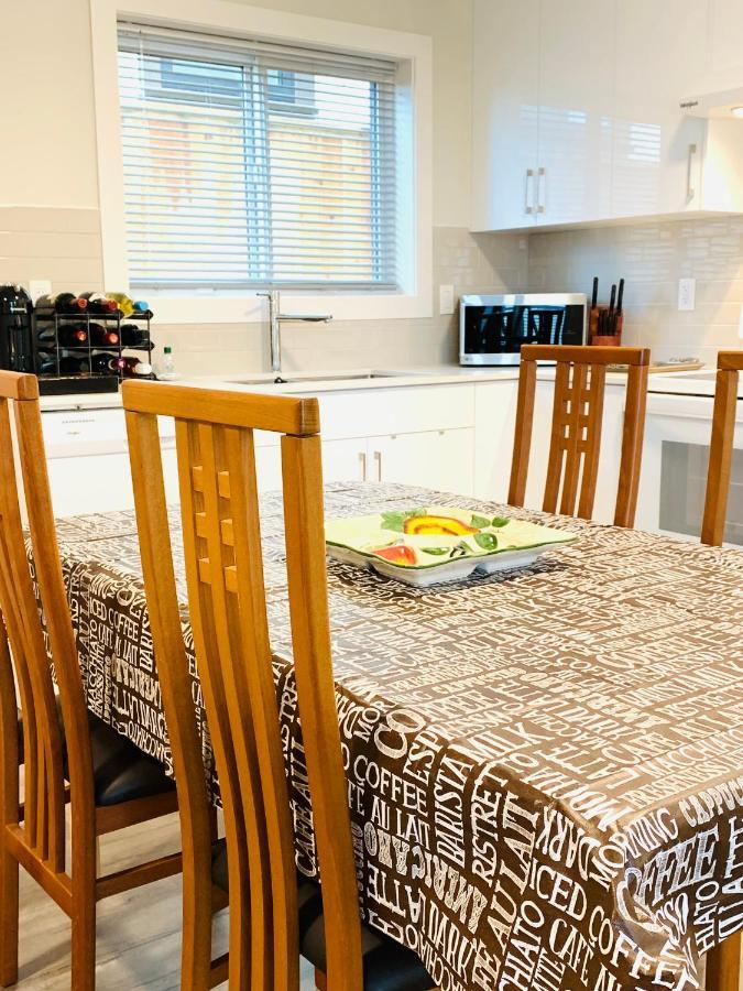 Apartament Baycrestone Coquitlam Zewnętrze zdjęcie
